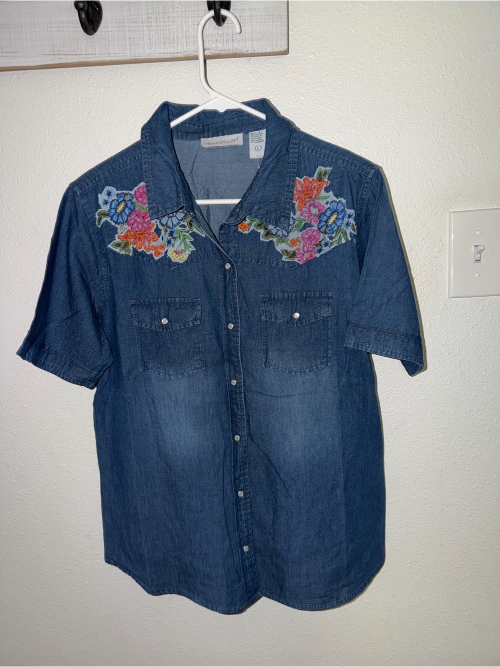 KEREN hart Embroidered Denim Button-Down Shirt - Blue with Multicolor Floral NWT